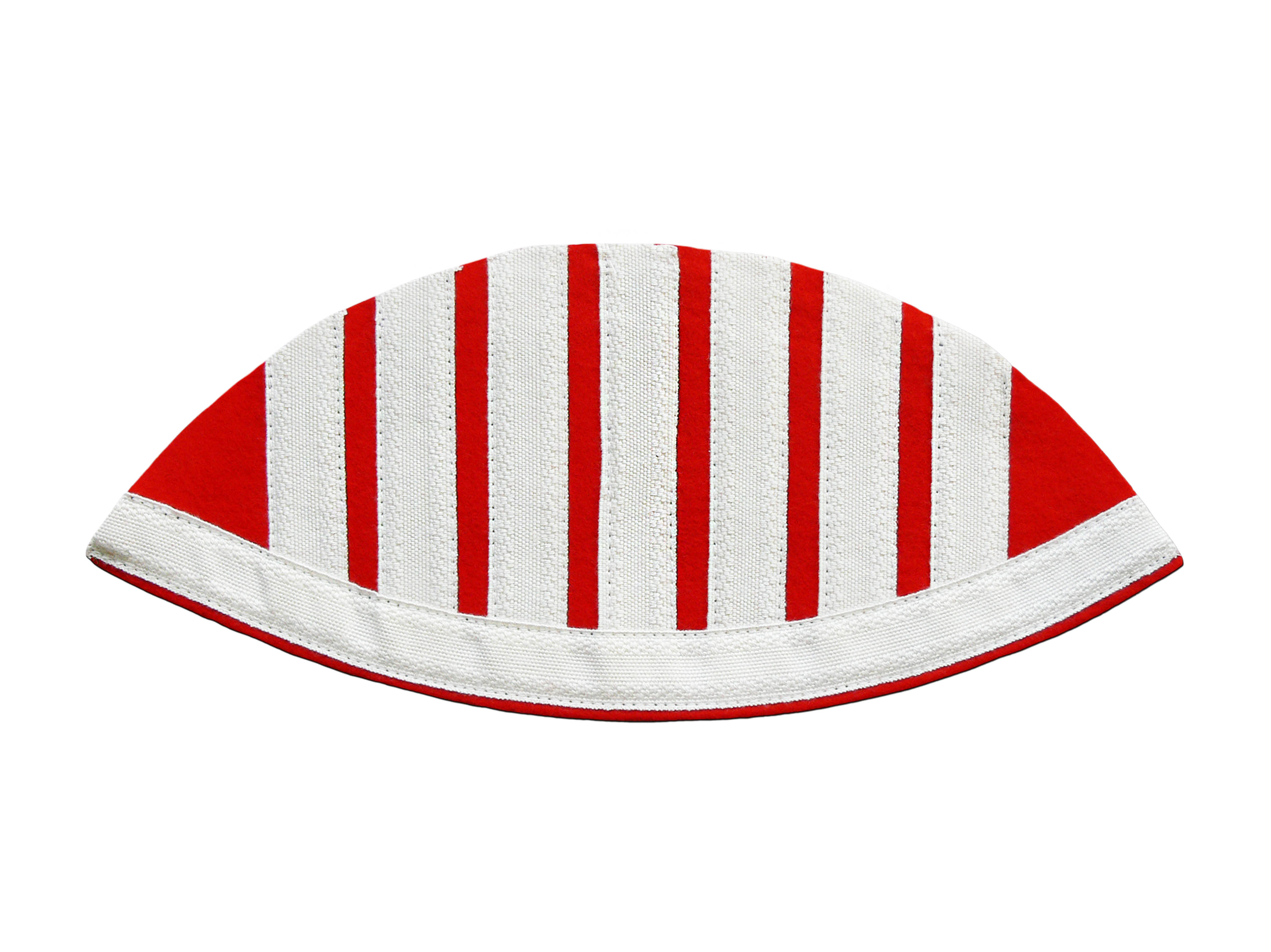 1-47-170-831-2000-0134 Treccia bianco puro in fibra di cellulosa su feltro rosso intenso