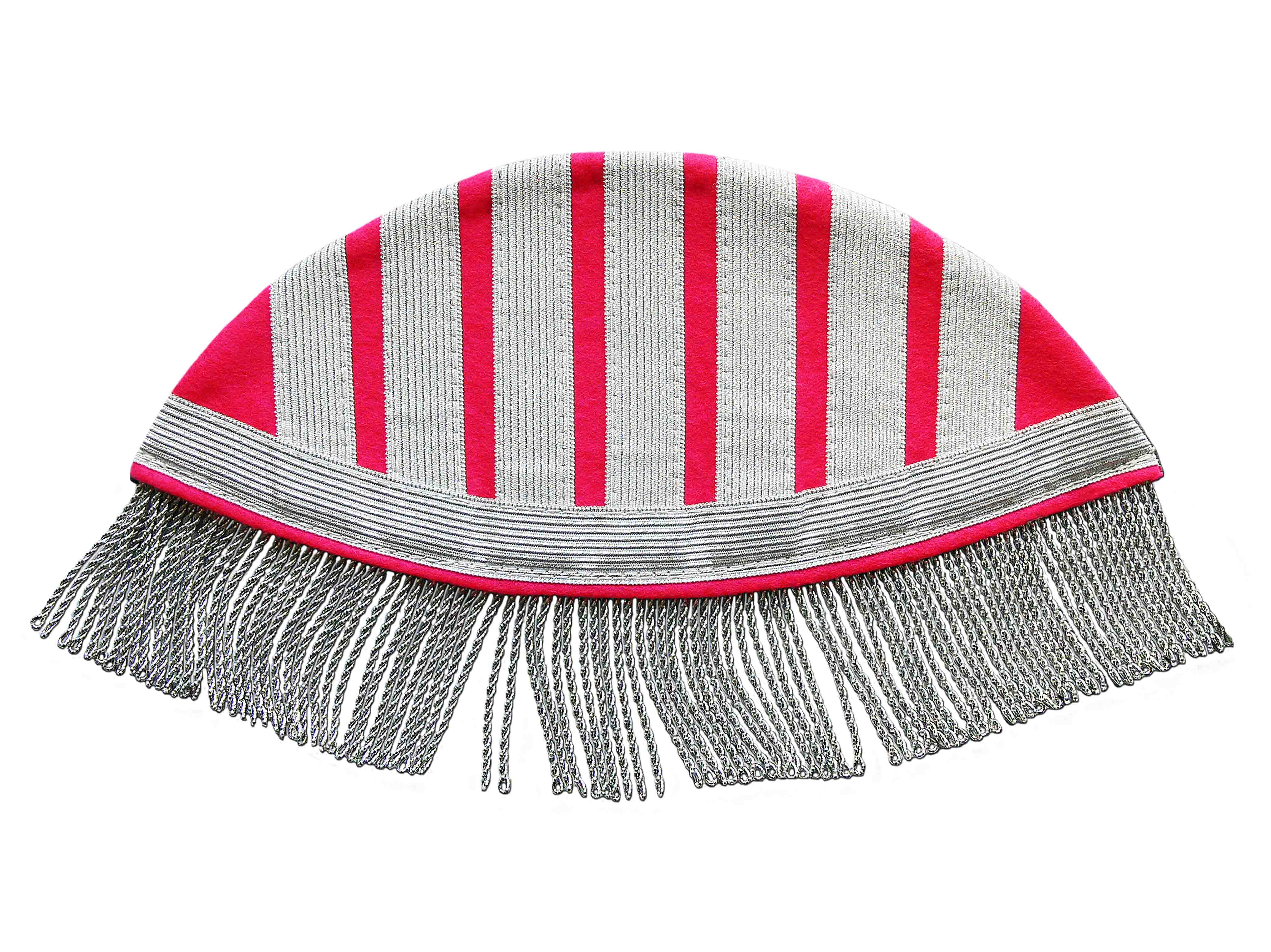 1-47-210-832-4300-0141 Treccia e frangia di corda color alluminio su feltro cremisi